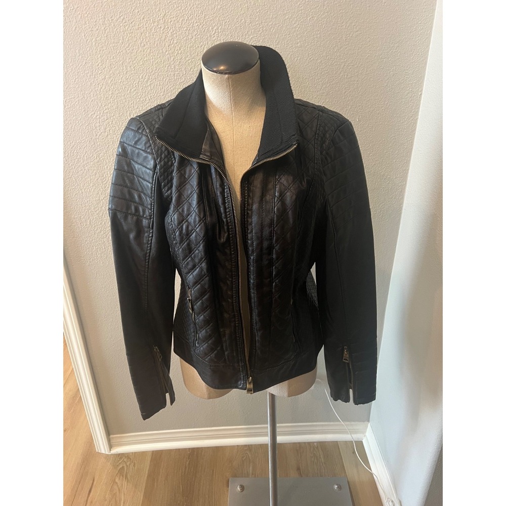 GUESS Womens L Black Faux Leather Moto Biker Jacket Quilted Leopard Lined